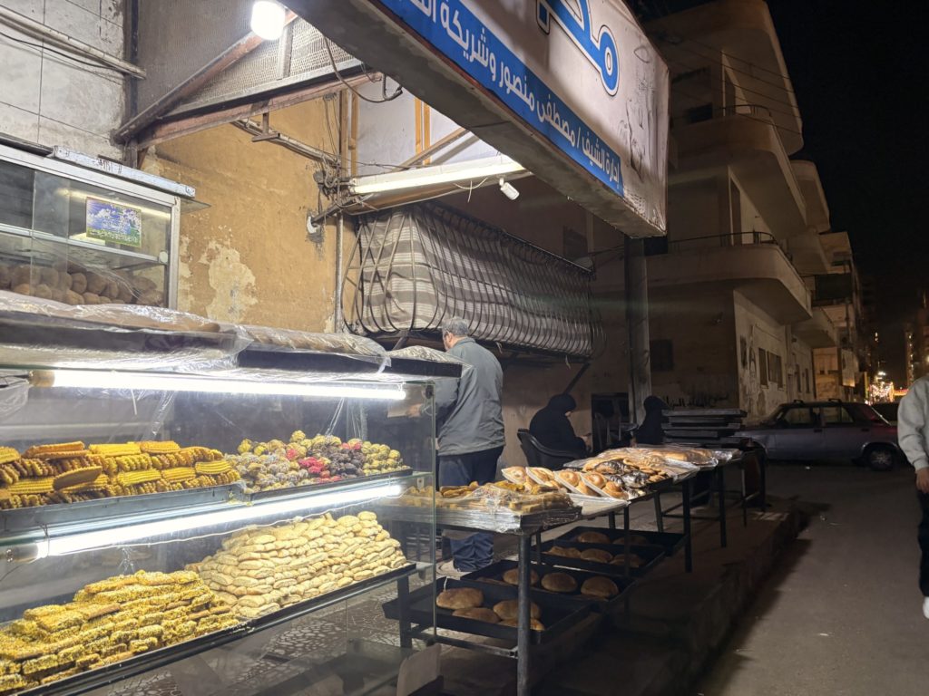 エジプトの街のパン屋さん